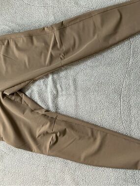 UNRL PERFORMANCE PANT - Khaki
